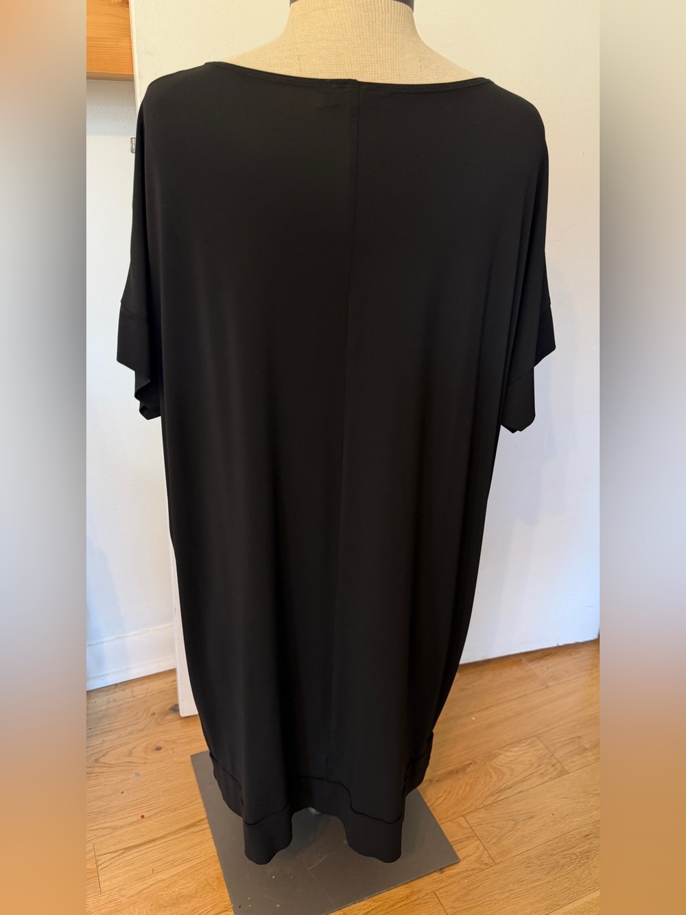 Bryn Walker Black V-Neck Dress - Picture 3 of 8